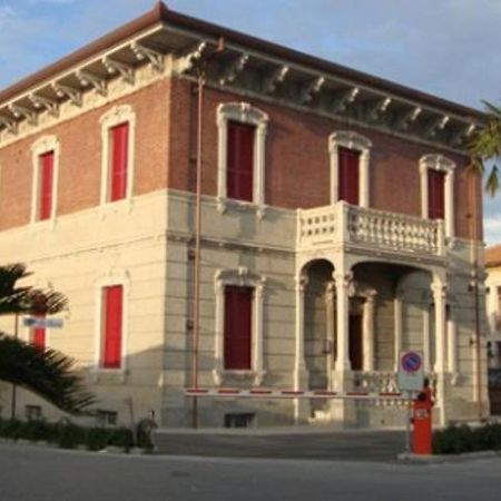 Villa Marietta Чивітанова-Марке Екстер'єр фото